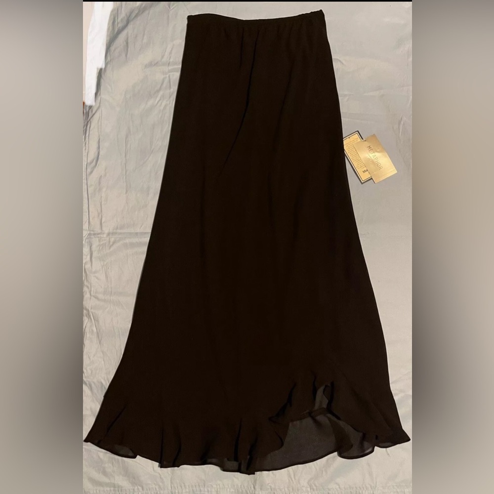 Metaphor Women's Black Size Small Skirt Ruffled Hem 100% Polyester Flare